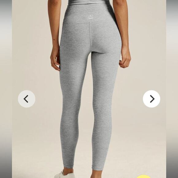 Beyond Yoga X Peloton Caught In The Midi High Waist Leggings NWT - Picture 2 of 6